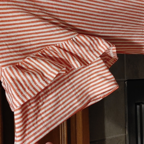 Top - Picture 2 of 3